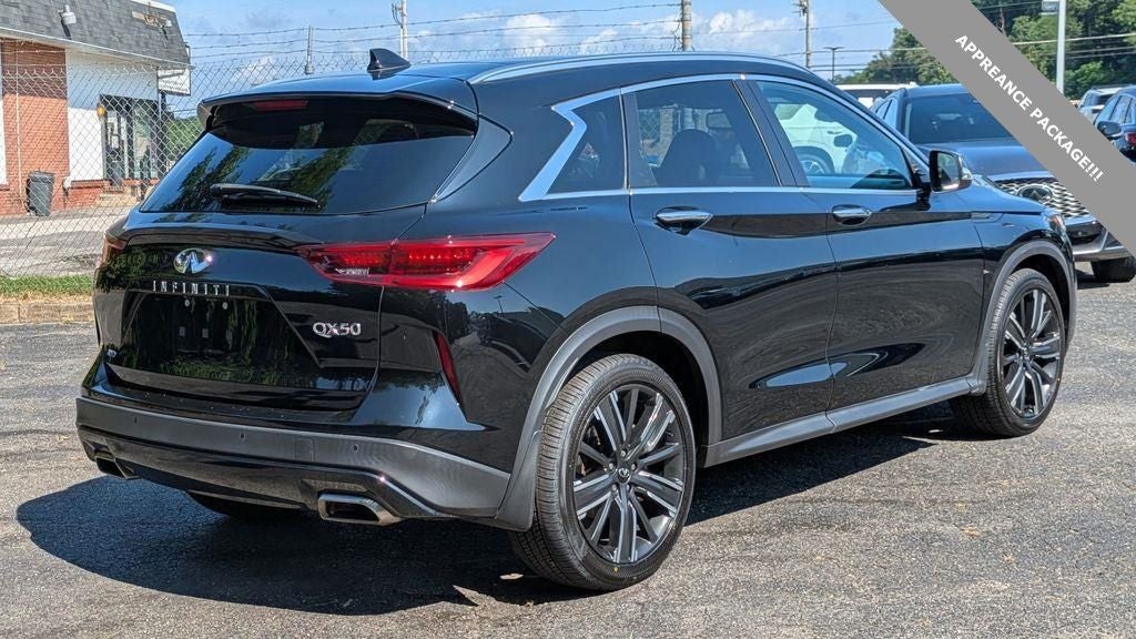 2022 INFINITI QX50 LUXE