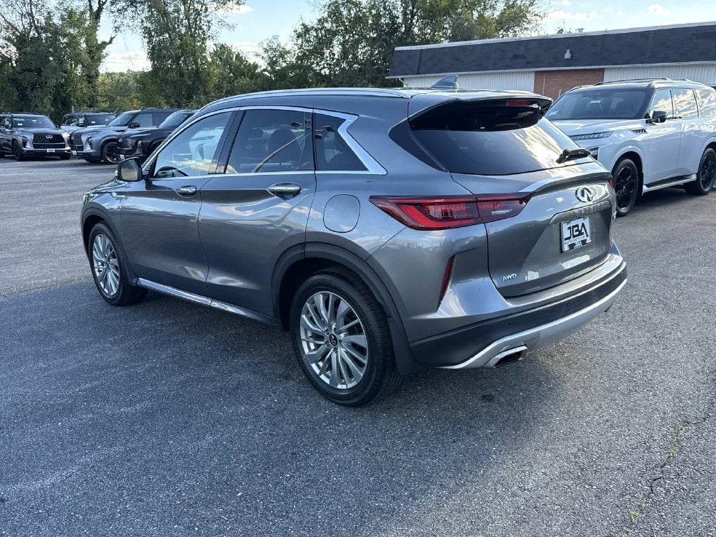 2023 INFINITI QX50 LUXE