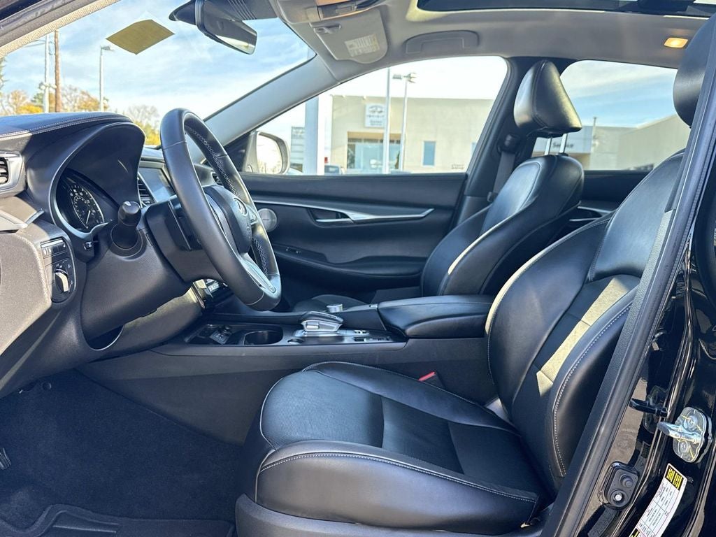 2024 INFINITI QX50 LUXE