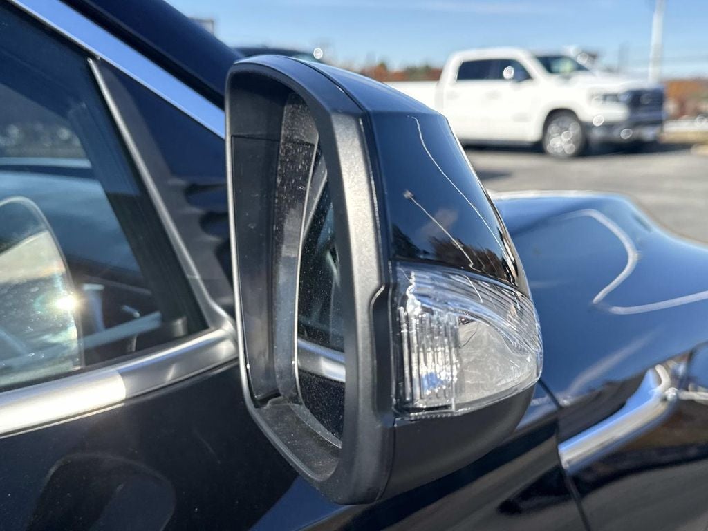 2024 INFINITI QX50 LUXE