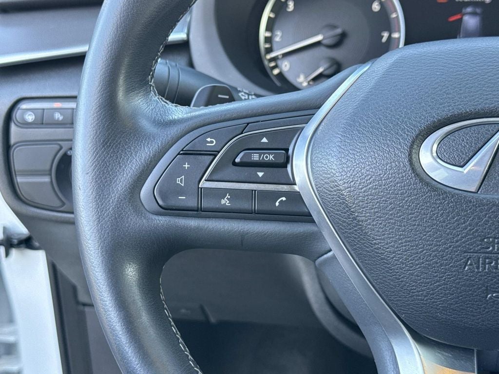 2023 INFINITI QX50 LUXE