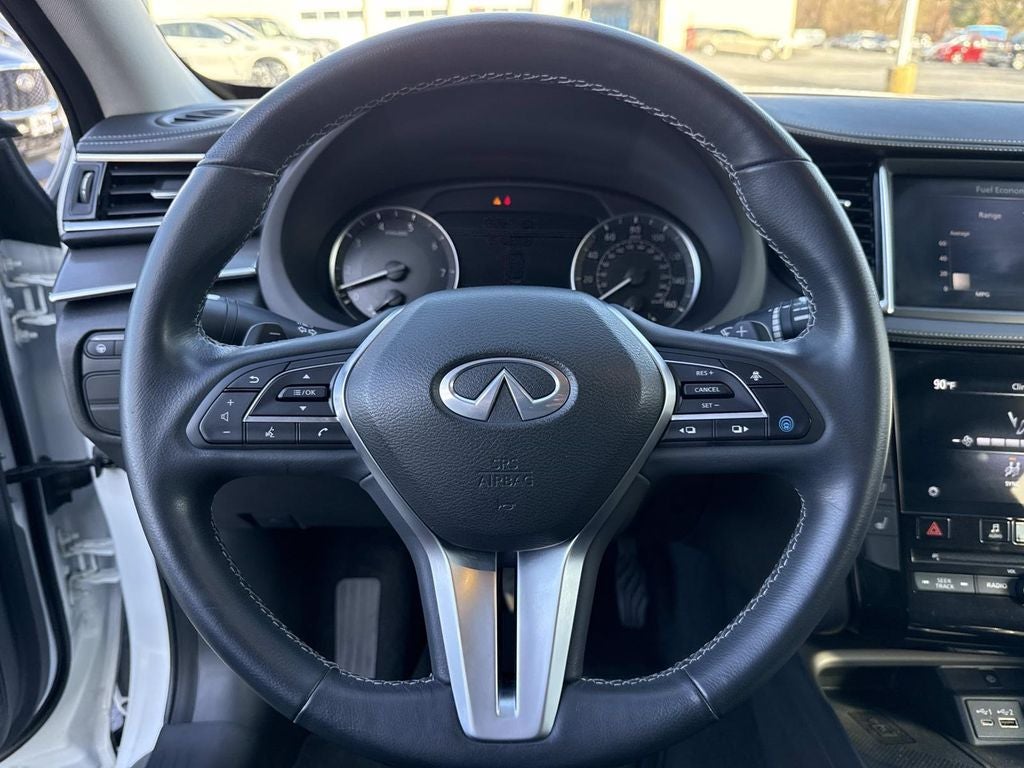 2023 INFINITI QX50 LUXE