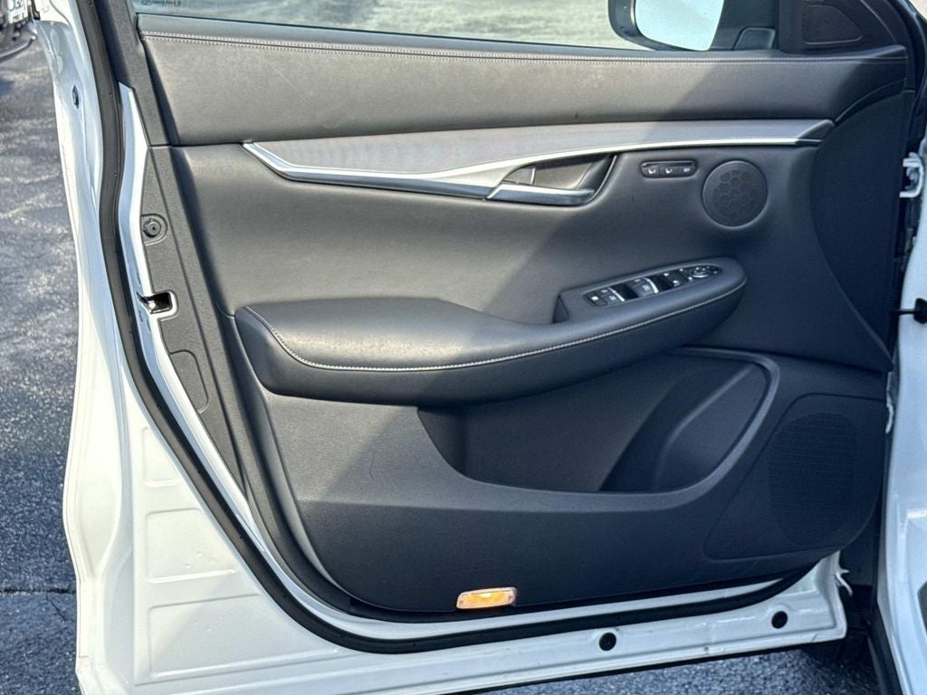 2023 INFINITI QX50 LUXE