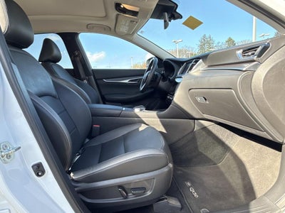 2023 INFINITI QX50 LUXE