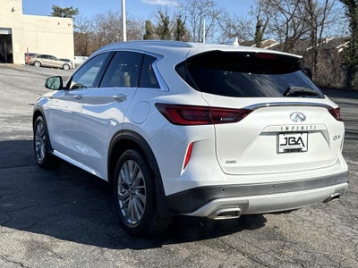2023 INFINITI QX50 LUXE