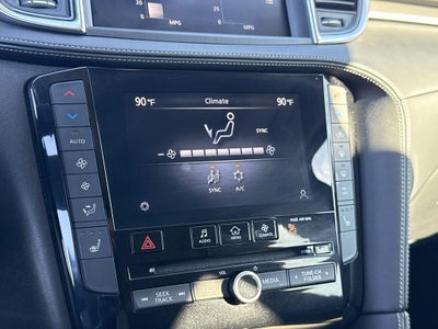 2023 INFINITI QX50 LUXE