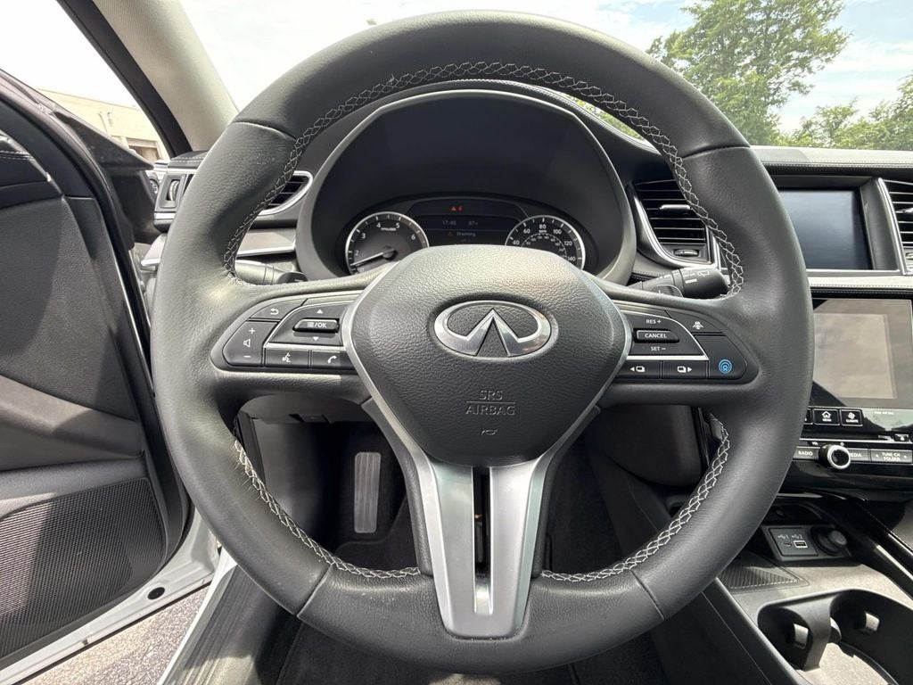 2023 INFINITI QX50 LUXE