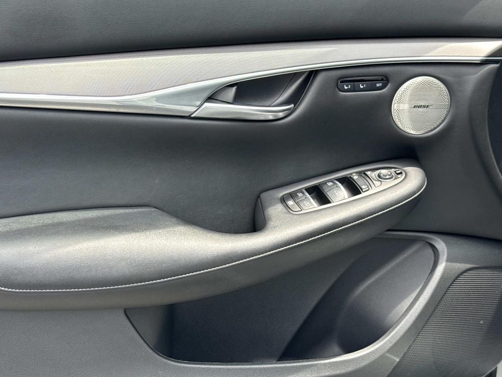 2023 INFINITI QX50 LUXE