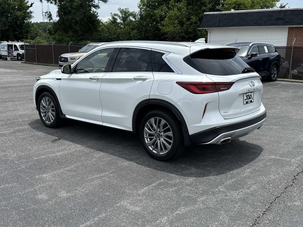 2023 INFINITI QX50 LUXE