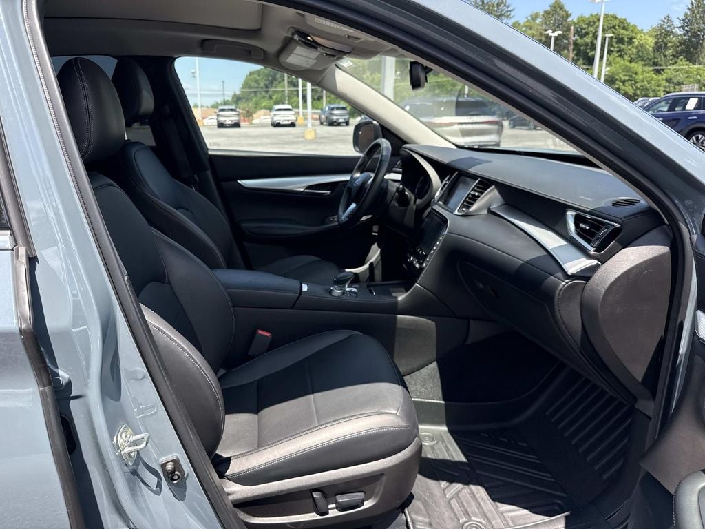 2022 INFINITI QX50 ESSENTIAL