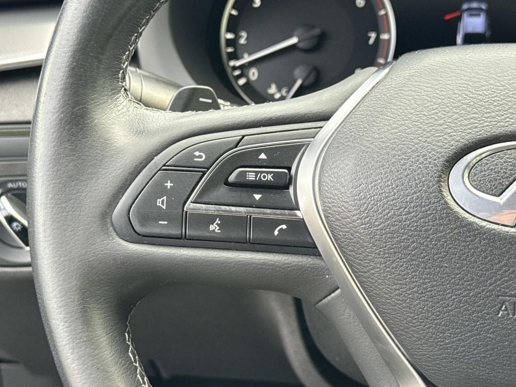 2023 INFINITI QX55 LUXE