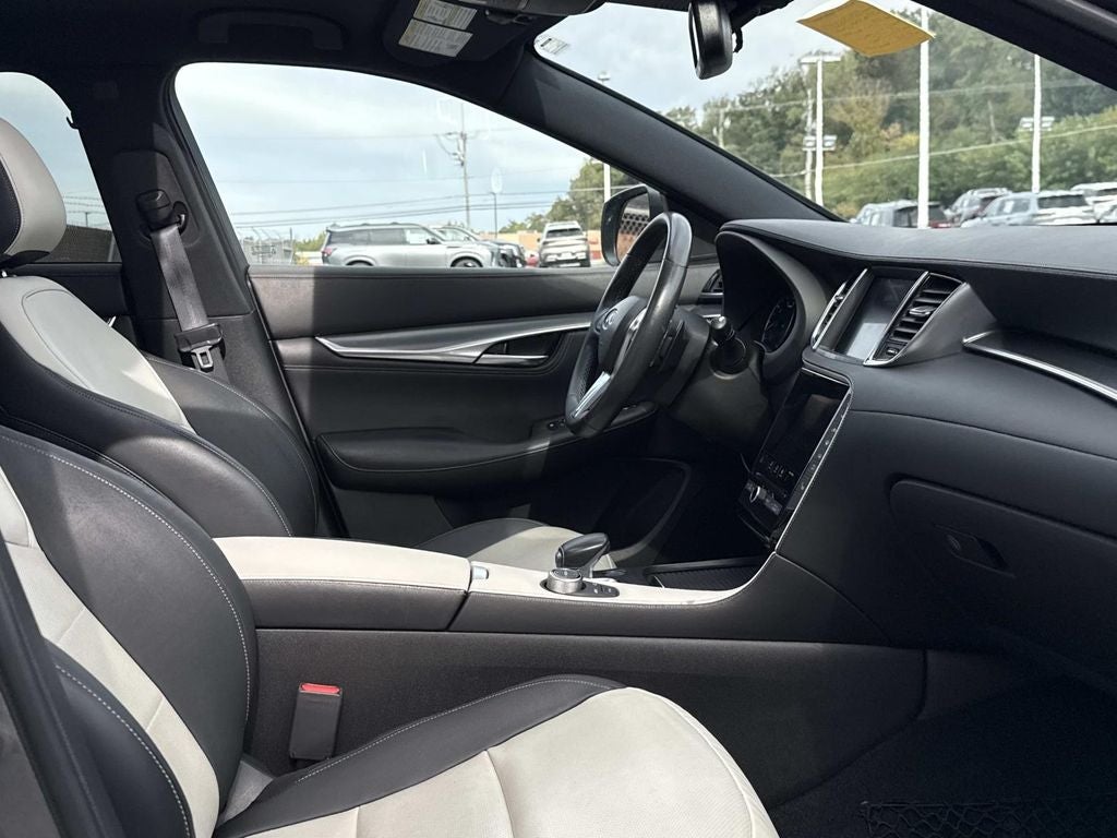 2023 INFINITI QX55 LUXE