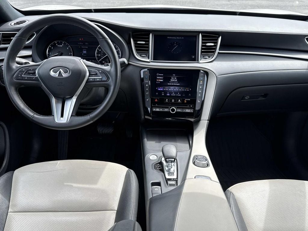 2023 INFINITI QX55 LUXE