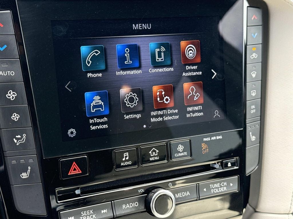 2023 INFINITI QX55 LUXE