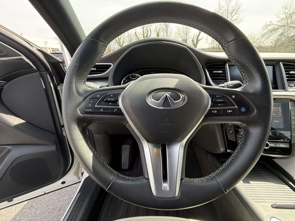 2023 INFINITI QX55 LUXE