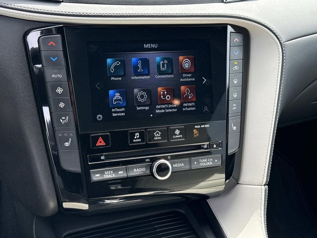 2023 INFINITI QX55 LUXE