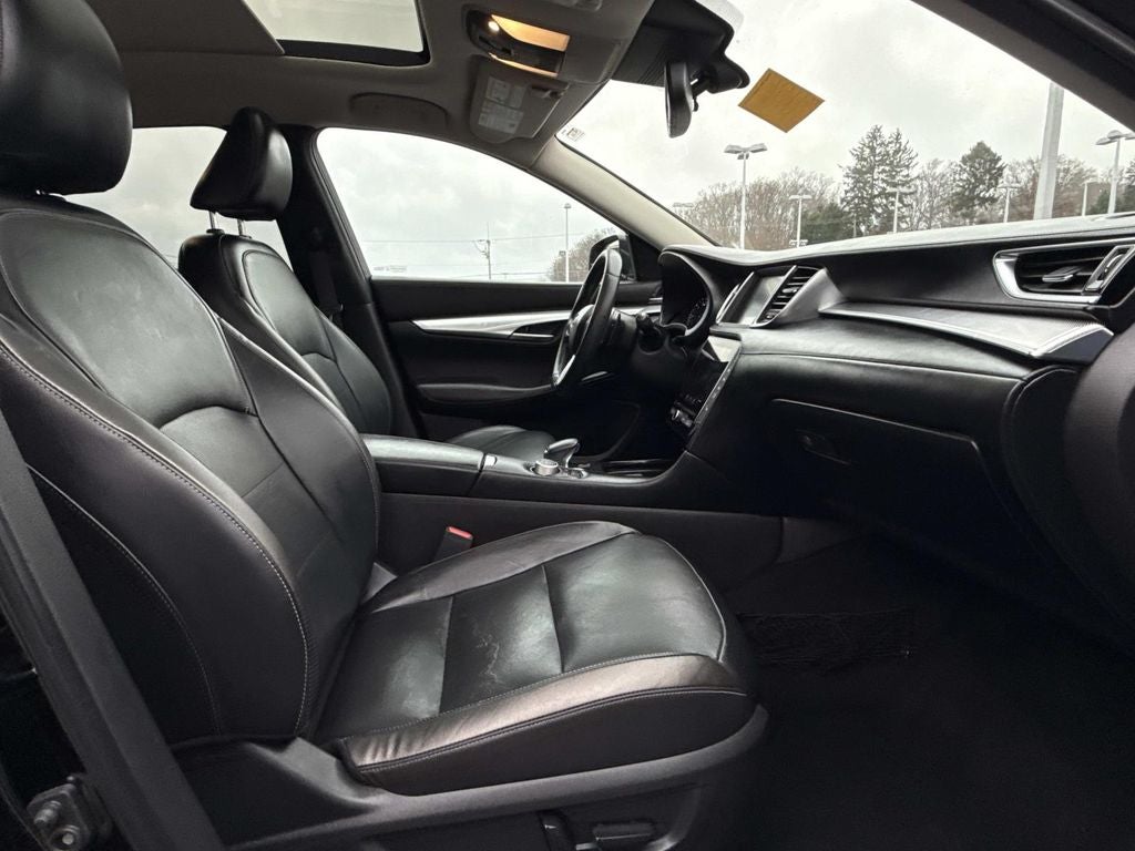 2019 INFINITI QX50 ESSENTIAL