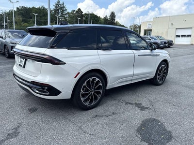 2024 Lincoln Nautilus Reserve