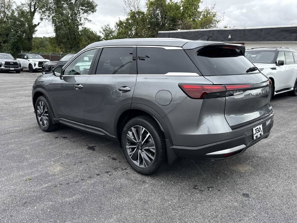 2027 INFINITI QX60 LUXE