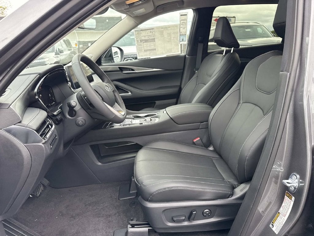2027 INFINITI QX60 LUXE