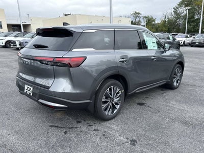 2027 INFINITI QX60 LUXE