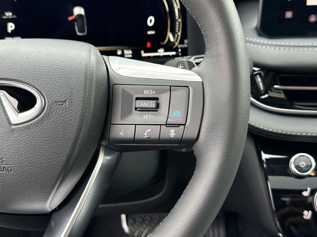 2027 INFINITI QX60 LUXE