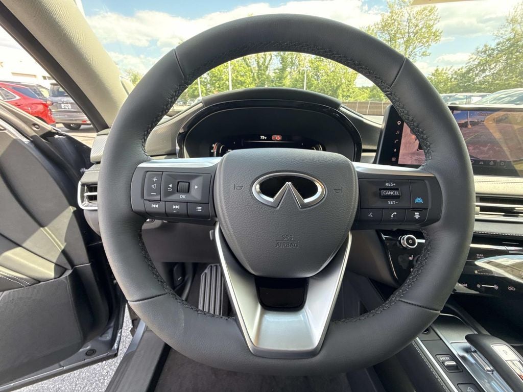 2027 INFINITI QX60 LUXE