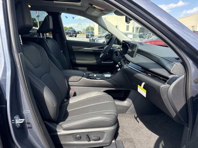 2027 INFINITI QX60 LUXE