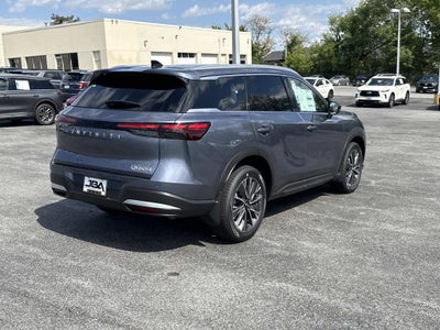 2027 INFINITI QX60 LUXE