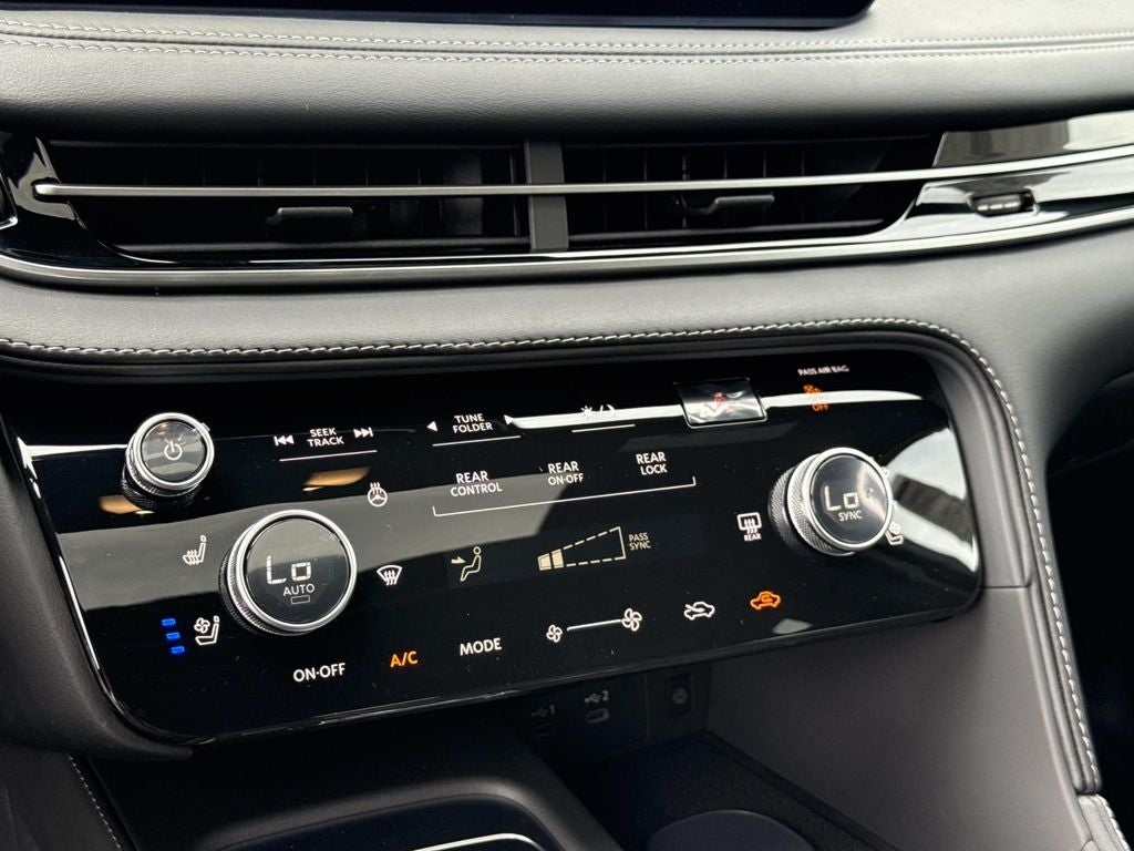 2027 INFINITI QX60 SPORT