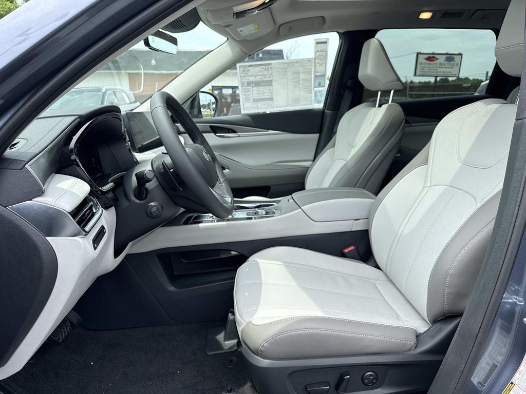 2027 INFINITI QX60 LUXE