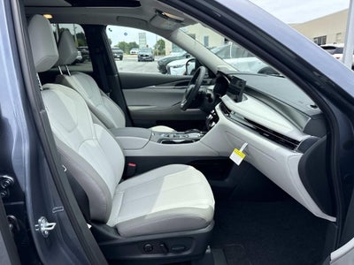 2027 INFINITI QX60 LUXE