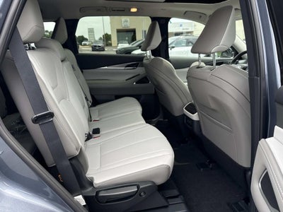 2027 INFINITI QX60 LUXE
