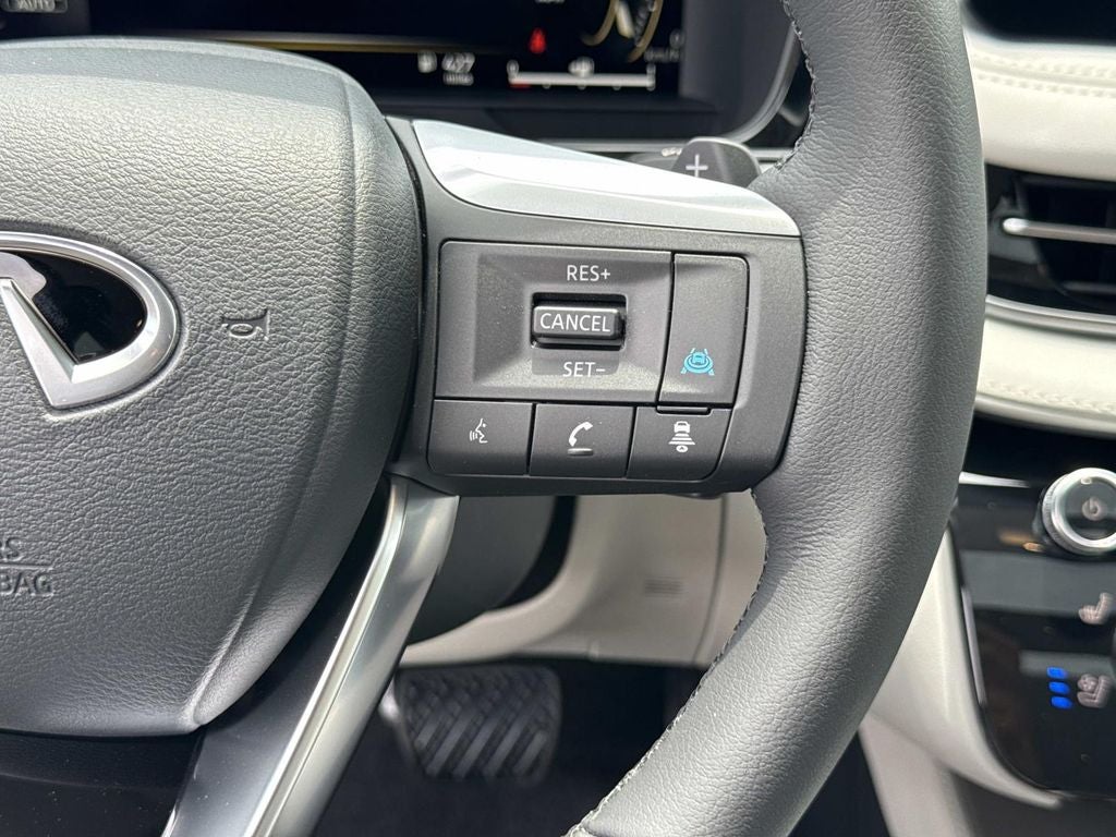 2027 INFINITI QX60 LUXE