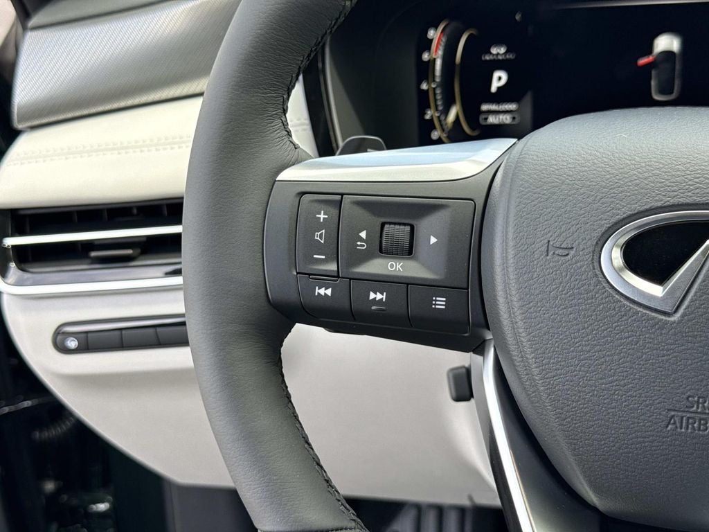 2027 INFINITI QX60 LUXE