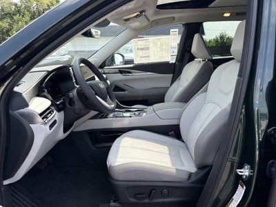 2027 INFINITI QX60 LUXE