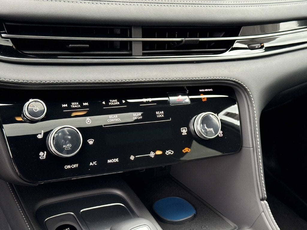 2027 INFINITI QX60 SPORT