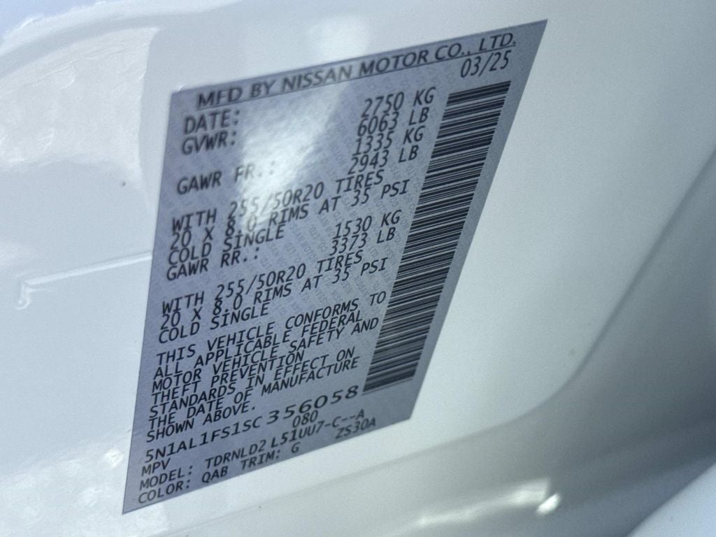 2025 INFINITI QX60 LUXE
