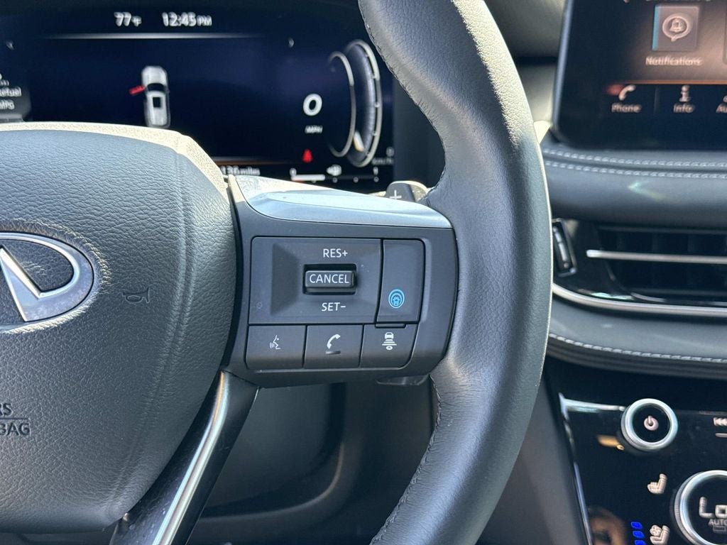 2025 INFINITI QX60 LUXE