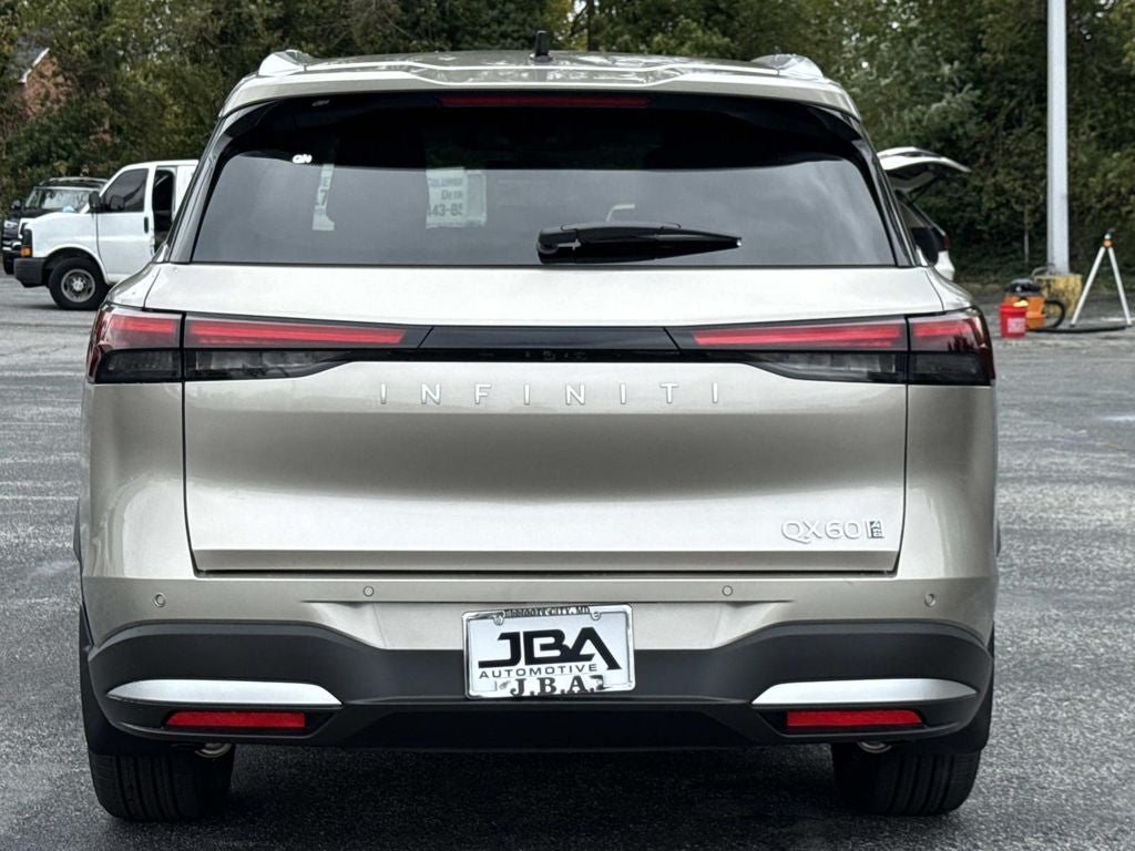 2026 INFINITI QX60 LUXE