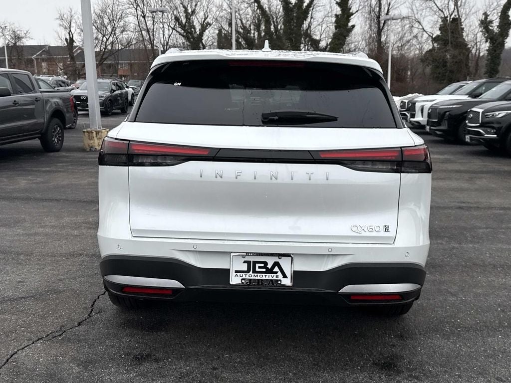 2026 INFINITI QX60 LUXE