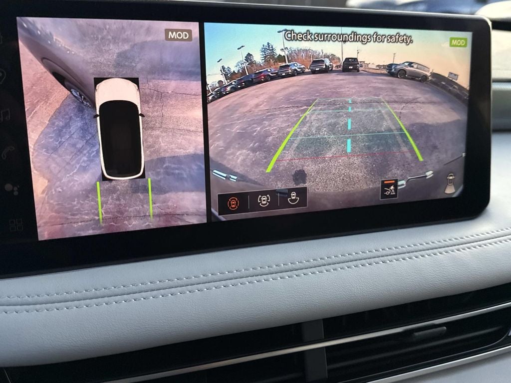 2026 INFINITI QX60 LUXE