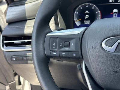 2025 INFINITI QX60 LUXE