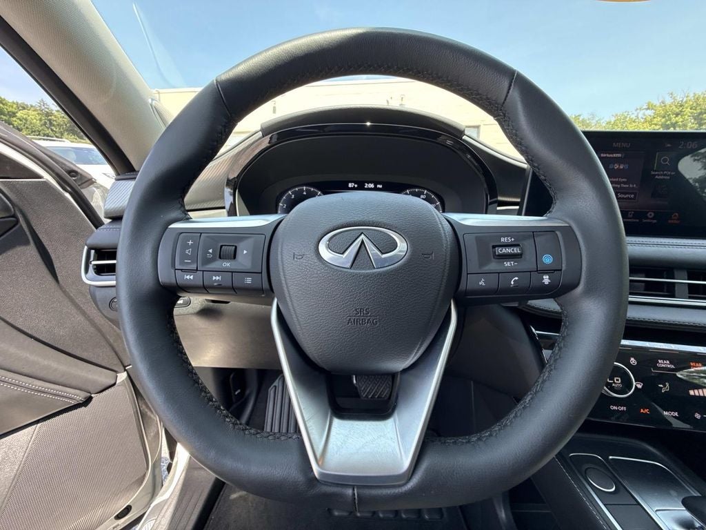 2025 INFINITI QX60 LUXE