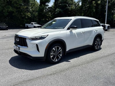 2025 INFINITI QX60 LUXE