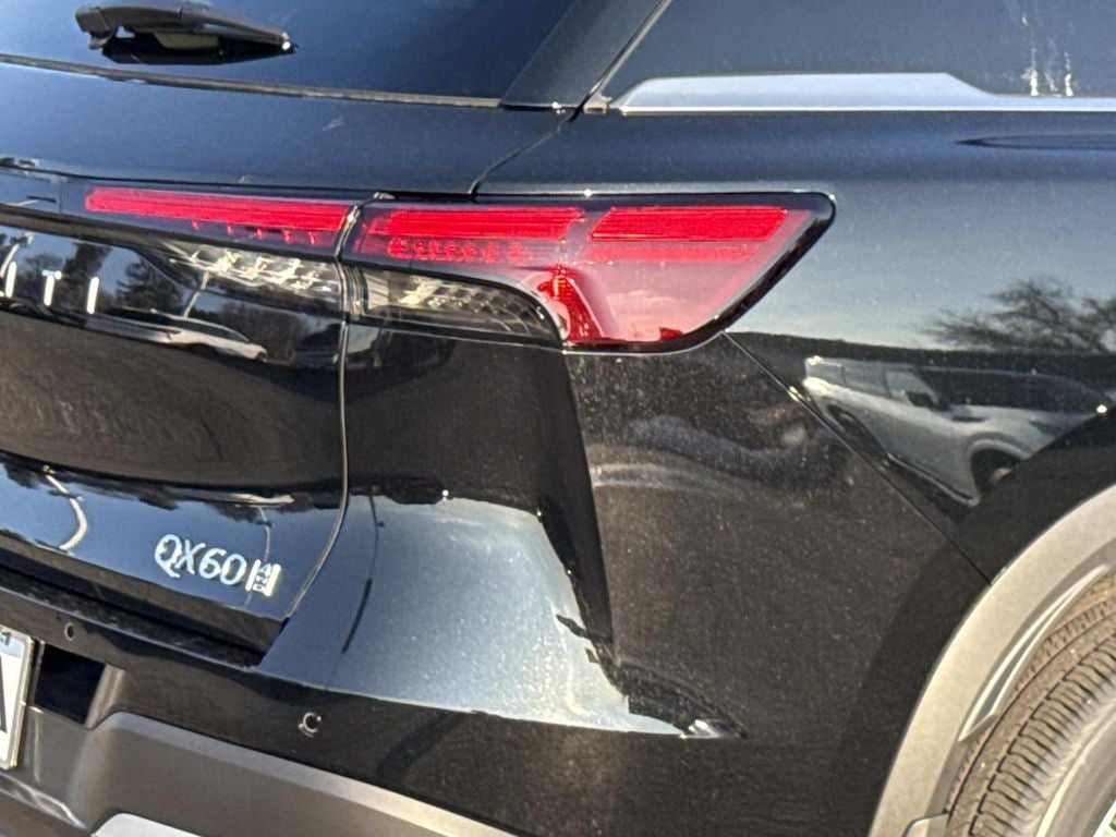 2026 INFINITI QX60 LUXE