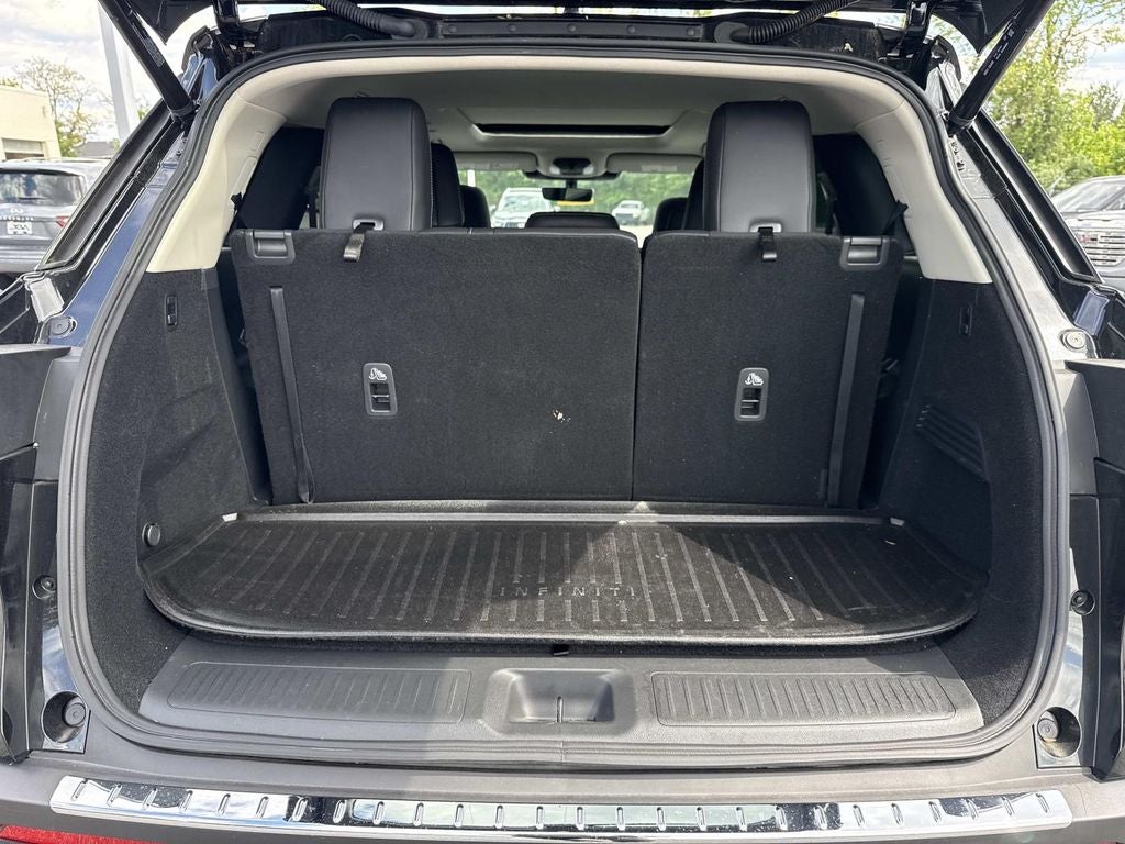 2025 INFINITI QX60 LUXE