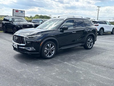 2025 INFINITI QX60 LUXE
