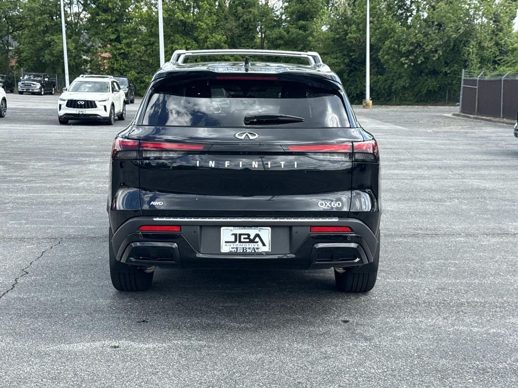 2025 INFINITI QX60 LUXE
