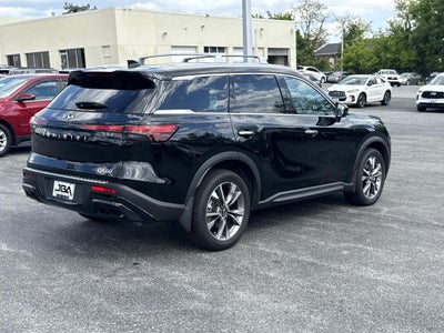 2025 INFINITI QX60 LUXE